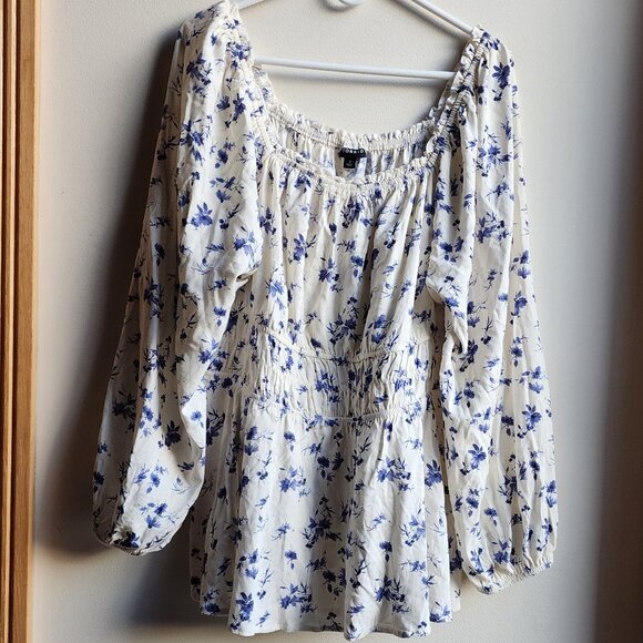Torrid White and Blue Floral Blouse - Picture 7 of 16